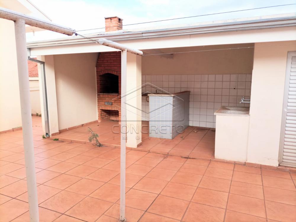Alugar Casa / Padr&atilde;o em Len&ccedil;&oacute;is Paulista R$ 3.300,00 - Foto 9