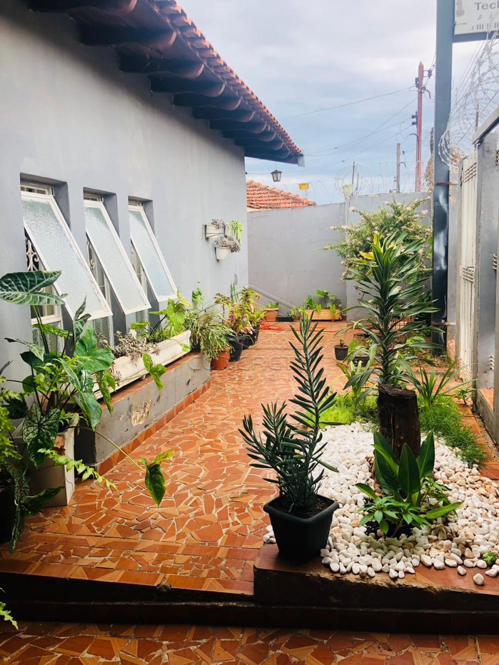 Comprar Casa / Padr&atilde;o em Len&ccedil;&oacute;is Paulista R$ 330.000,00 - Foto 14