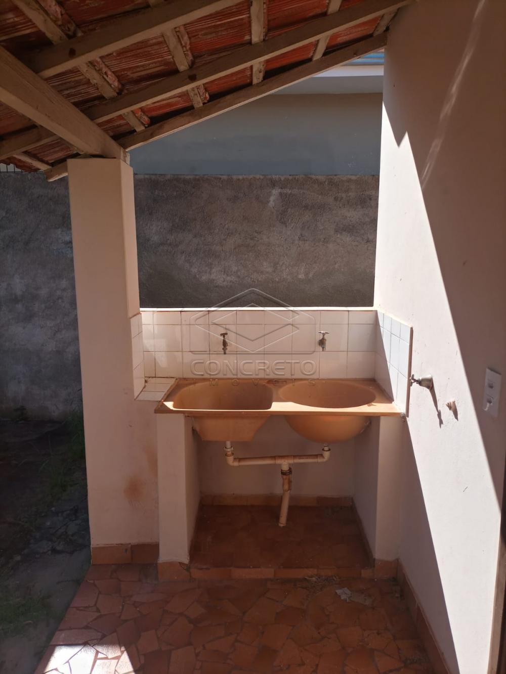 Alugar Casa / Padr&atilde;o em Len&ccedil;&oacute;is Paulista R$ 1.700,00 - Foto 7