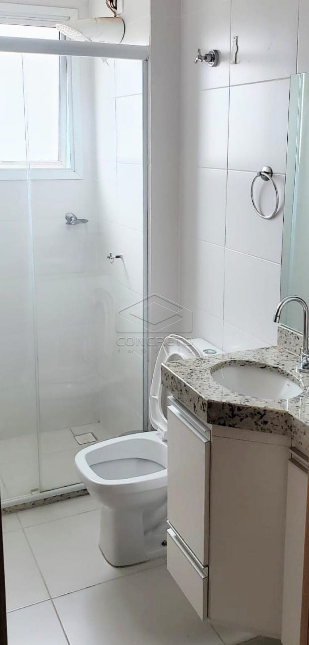 Alugar Apartamento / Padr&atilde;o em Len&ccedil;&oacute;is Paulista R$ 2.450,00 - Foto 2