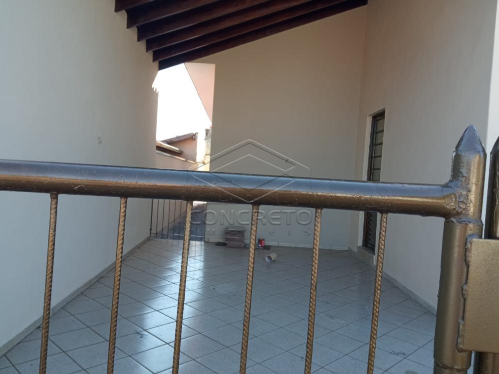 Alugar Casa / Padr&atilde;o em Len&ccedil;&oacute;is Paulista R$ 1.800,00 - Foto 10