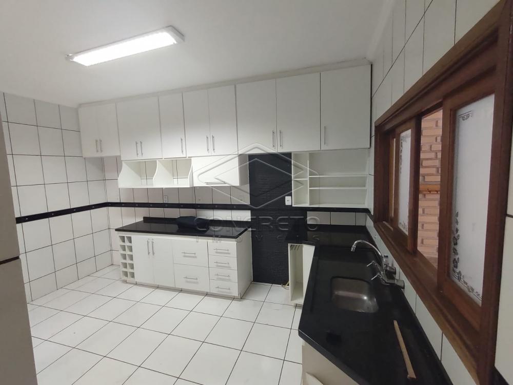Comprar Casa / Padr&atilde;o em Bauru R$ 420.000,00 - Foto 3