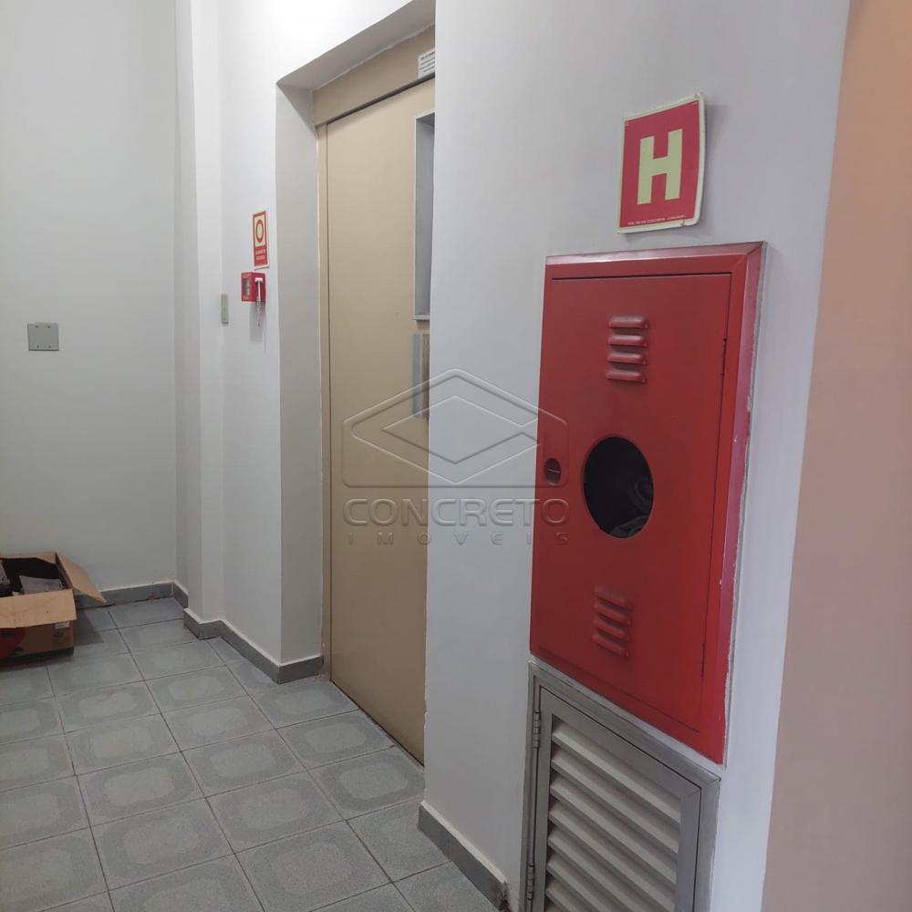 Comprar Apartamento / Padr&atilde;o em Bauru R$ 400.000,00 - Foto 4