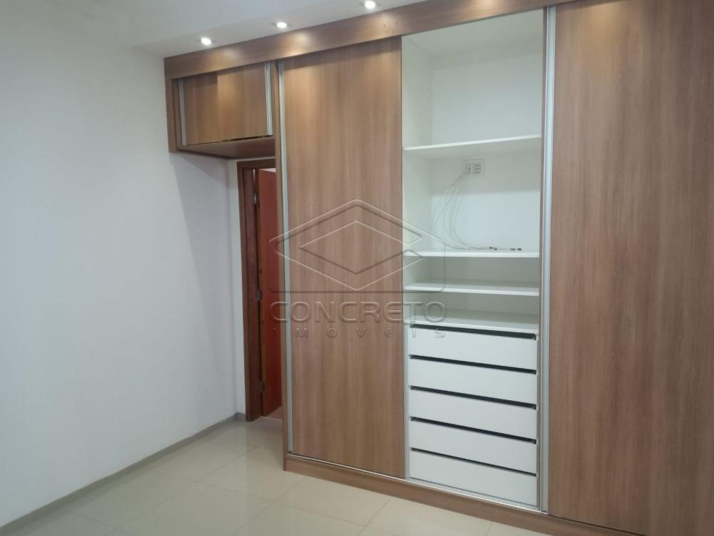 Alugar Casa / Padr&atilde;o em Len&ccedil;&oacute;is Paulista R$ 2.130,00 - Foto 4