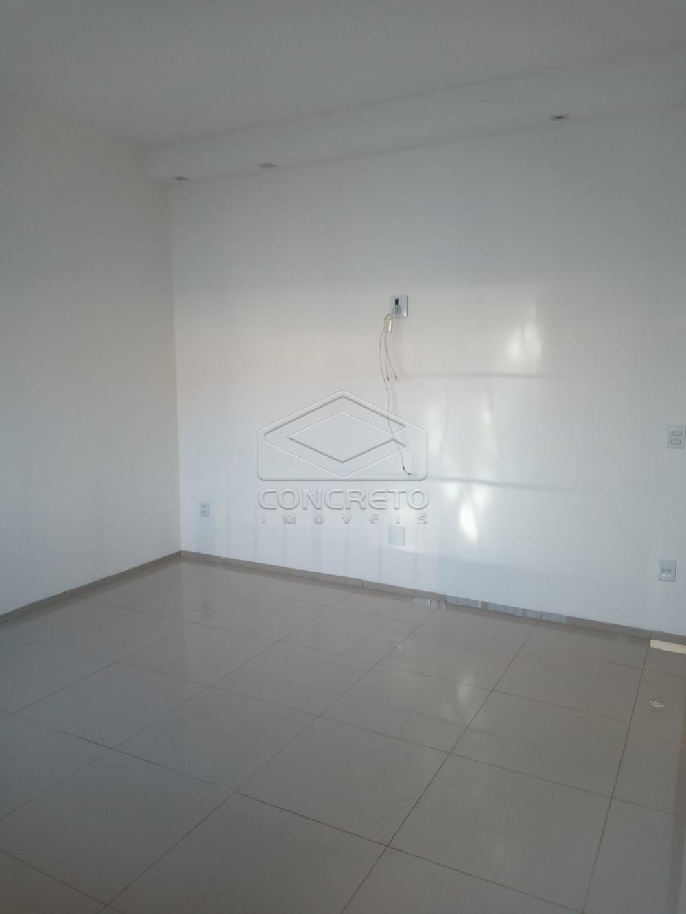 Alugar Casa / Padr&atilde;o em Len&ccedil;&oacute;is Paulista R$ 2.130,00 - Foto 8