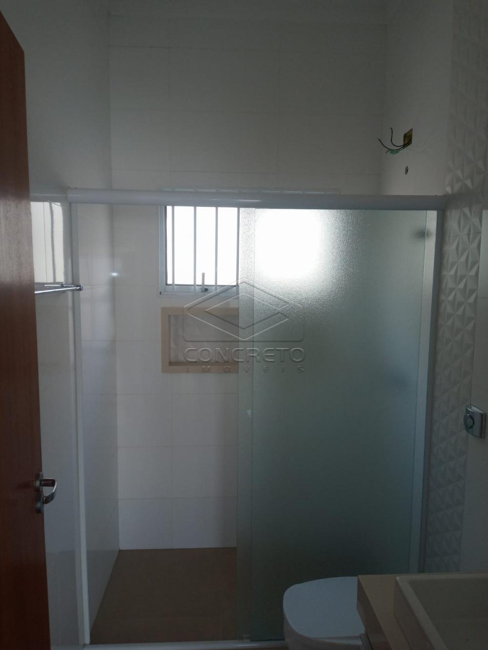 Alugar Casa / Padr&atilde;o em Len&ccedil;&oacute;is Paulista R$ 2.130,00 - Foto 6