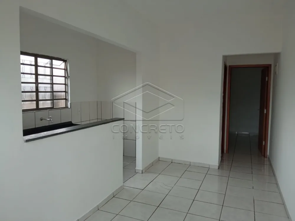 Alugar Apartamento / Kitnet em Len&ccedil;&oacute;is Paulista R$ 950,00 - Foto 1