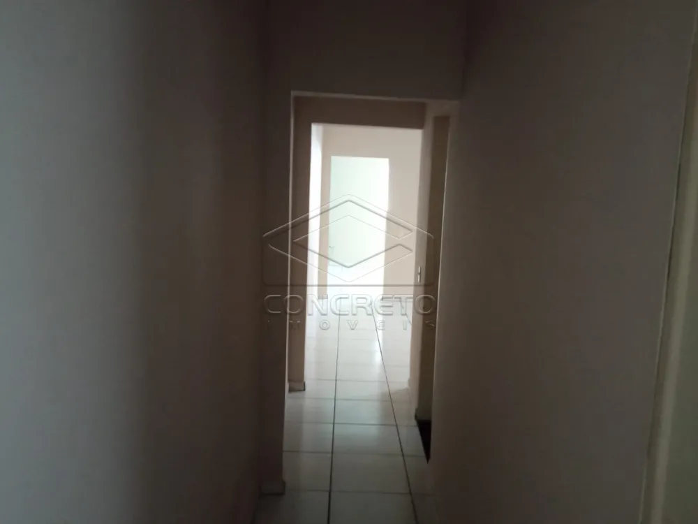 Alugar Casa / Resid&ecirc;ncia em Len&ccedil;&oacute;is Paulista R$ 1.400,00 - Foto 4