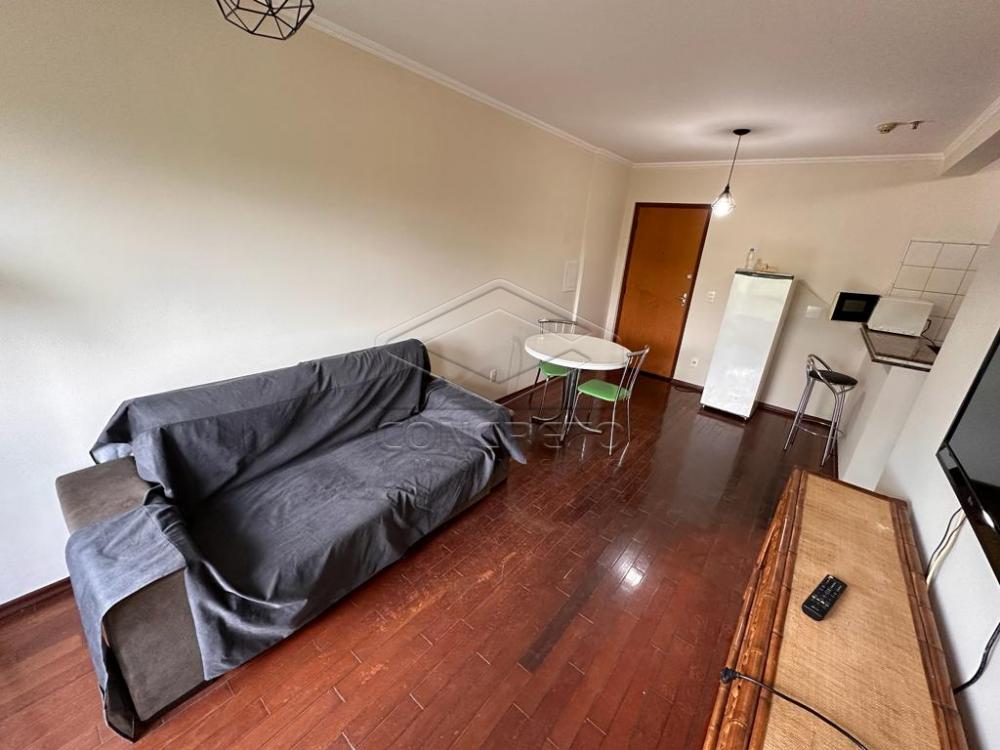 Alugar Apartamento / Padr&atilde;o em Ja&uacute; R$ 1.300,00 - Foto 3