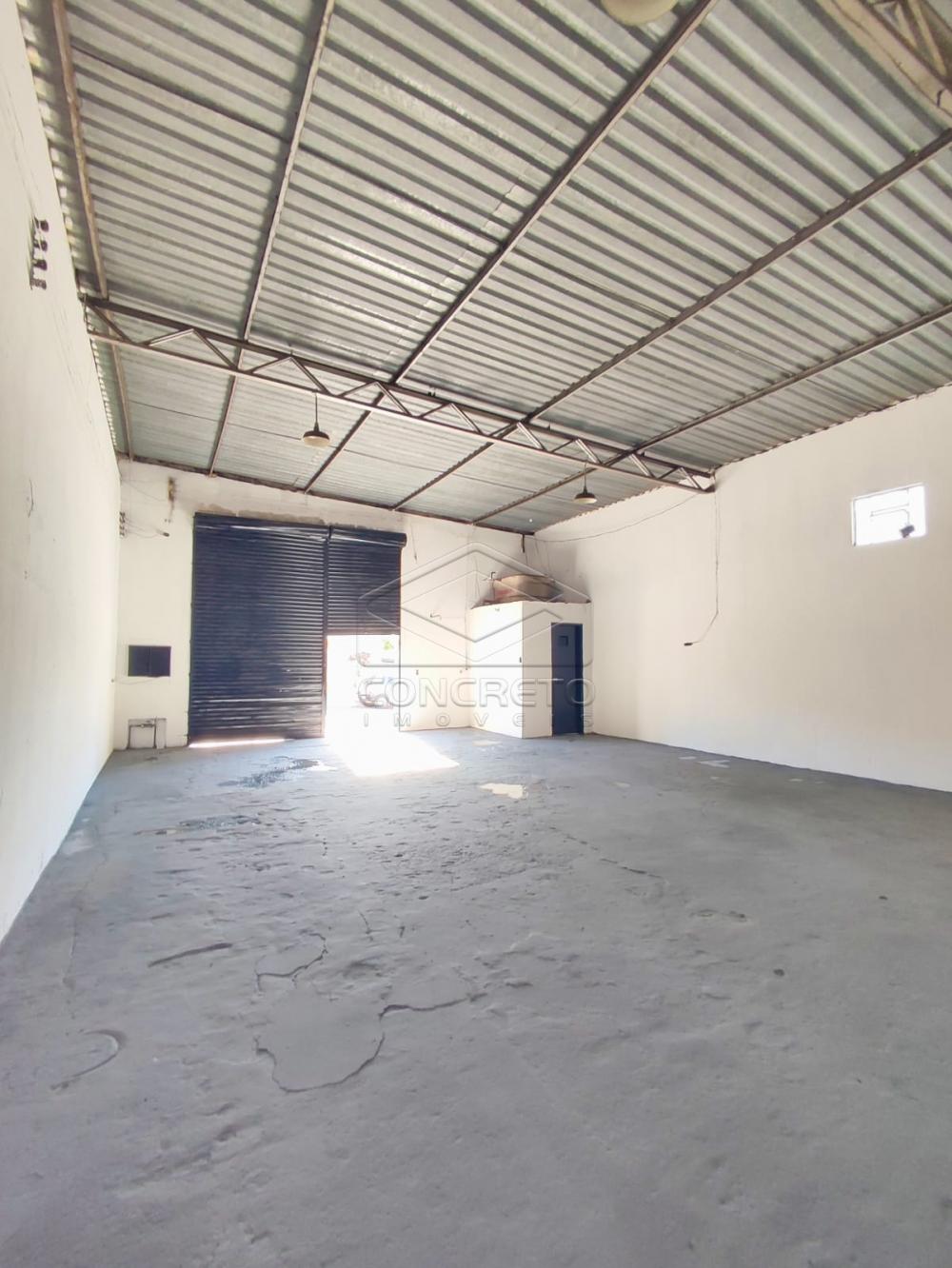 Alugar Comercial / Sal&atilde;o em Bauru R$ 1.800,00 - Foto 2