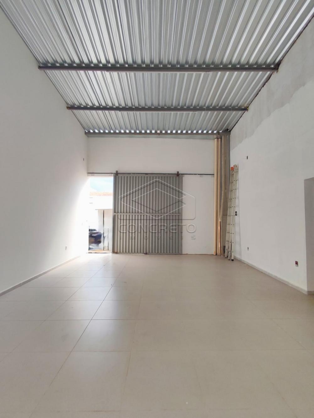 Alugar Comercial / Sal&atilde;o em Bauru R$ 1.700,00 - Foto 2