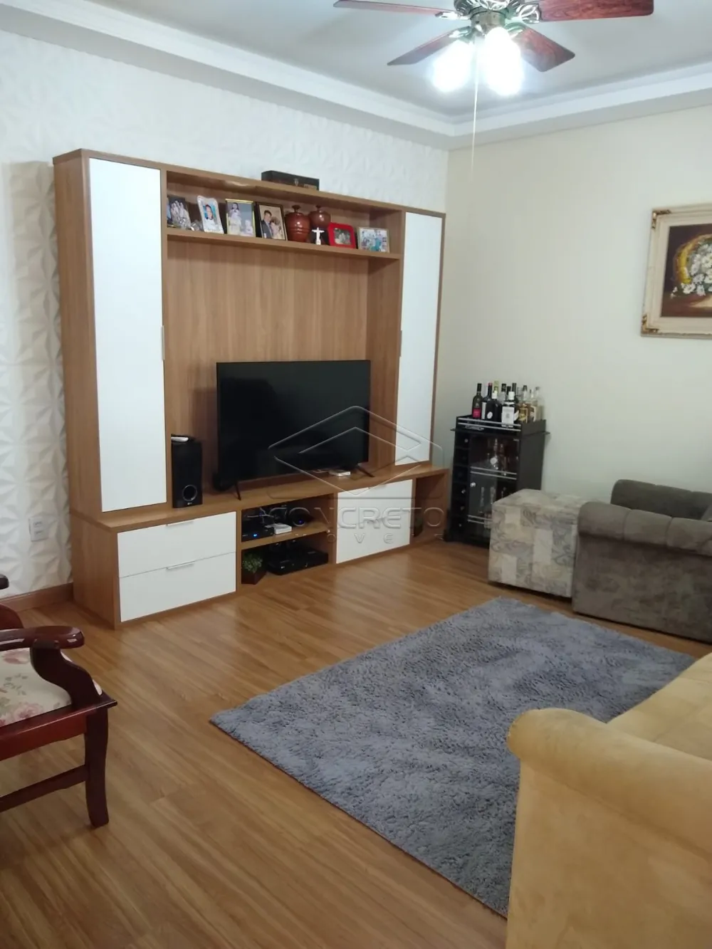 Comprar Casa / Padr&atilde;o em Len&ccedil;&oacute;is Paulista R$ 520.000,00 - Foto 5