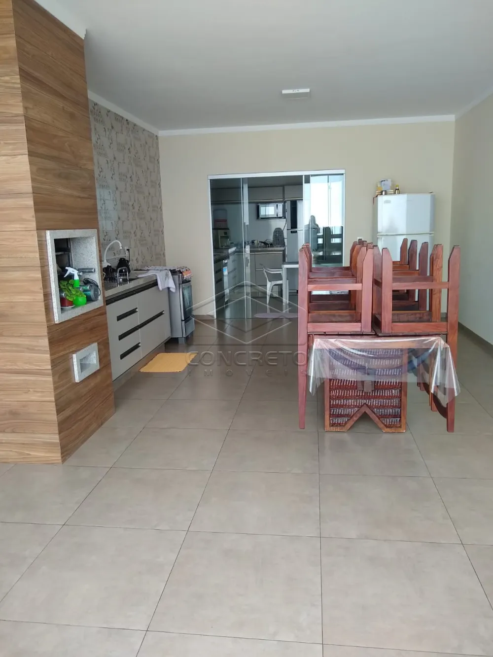 Comprar Casa / Padr&atilde;o em Len&ccedil;&oacute;is Paulista R$ 520.000,00 - Foto 1