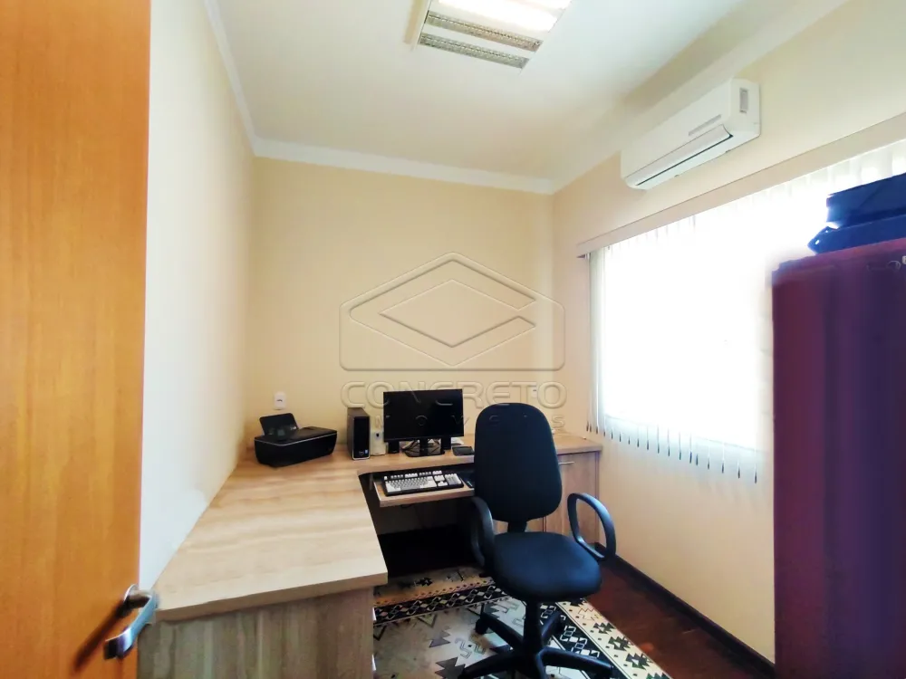 Comprar Casa / Padr&atilde;o em Len&ccedil;&oacute;is Paulista R$ 800.000,00 - Foto 4