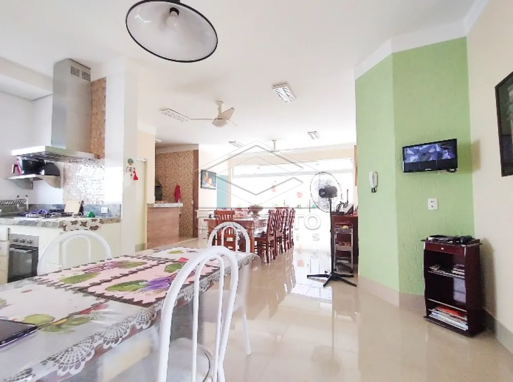 Comprar Casa / Padr&atilde;o em Len&ccedil;&oacute;is Paulista R$ 800.000,00 - Foto 5