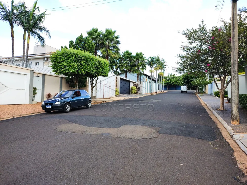 Comprar Terreno / Padr&atilde;o em Len&ccedil;&oacute;is Paulista R$ 770.000,00 - Foto 3