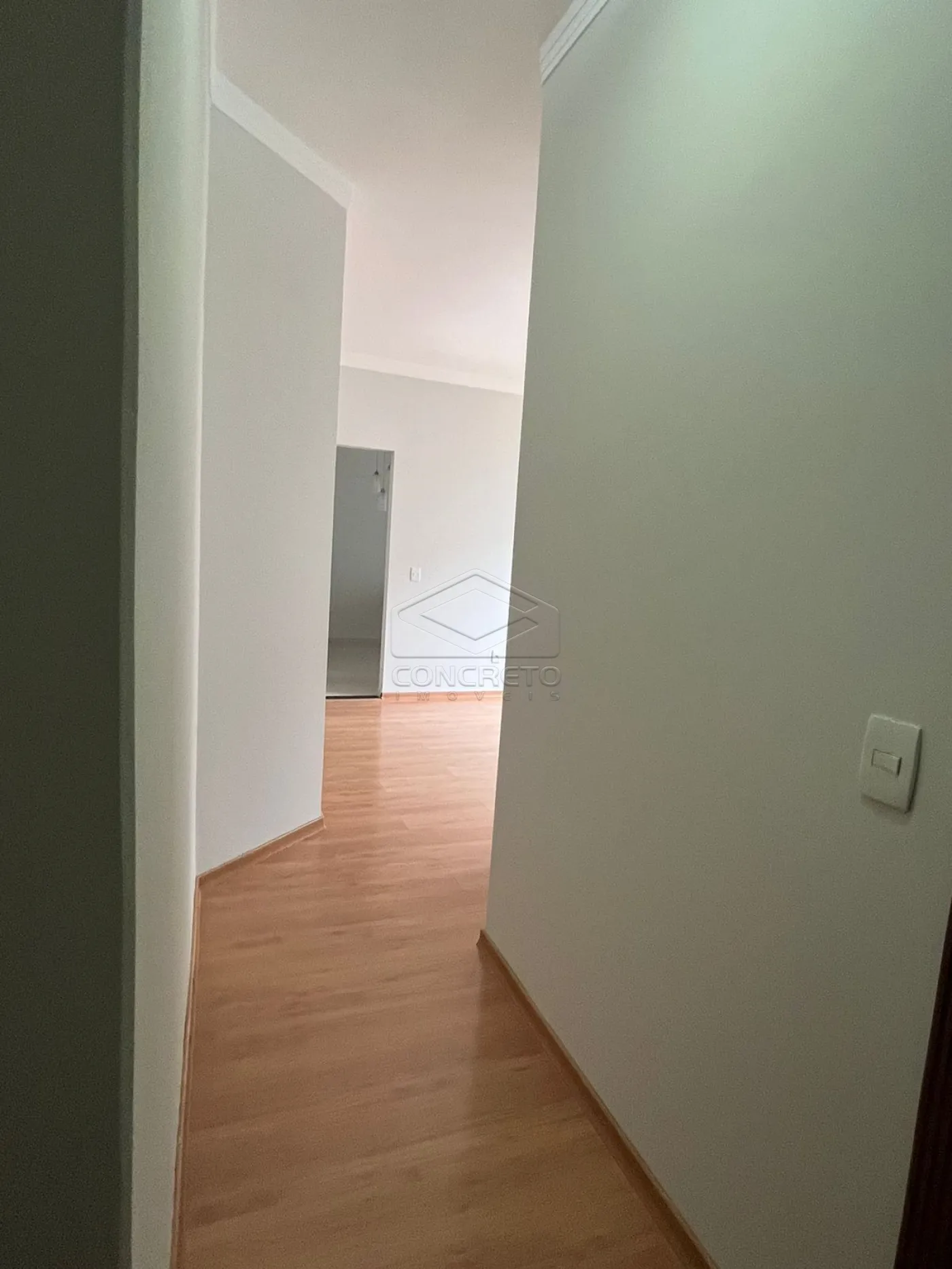 Alugar Casa / Padr&atilde;o em Len&ccedil;&oacute;is Paulista R$ 2.500,00 - Foto 13