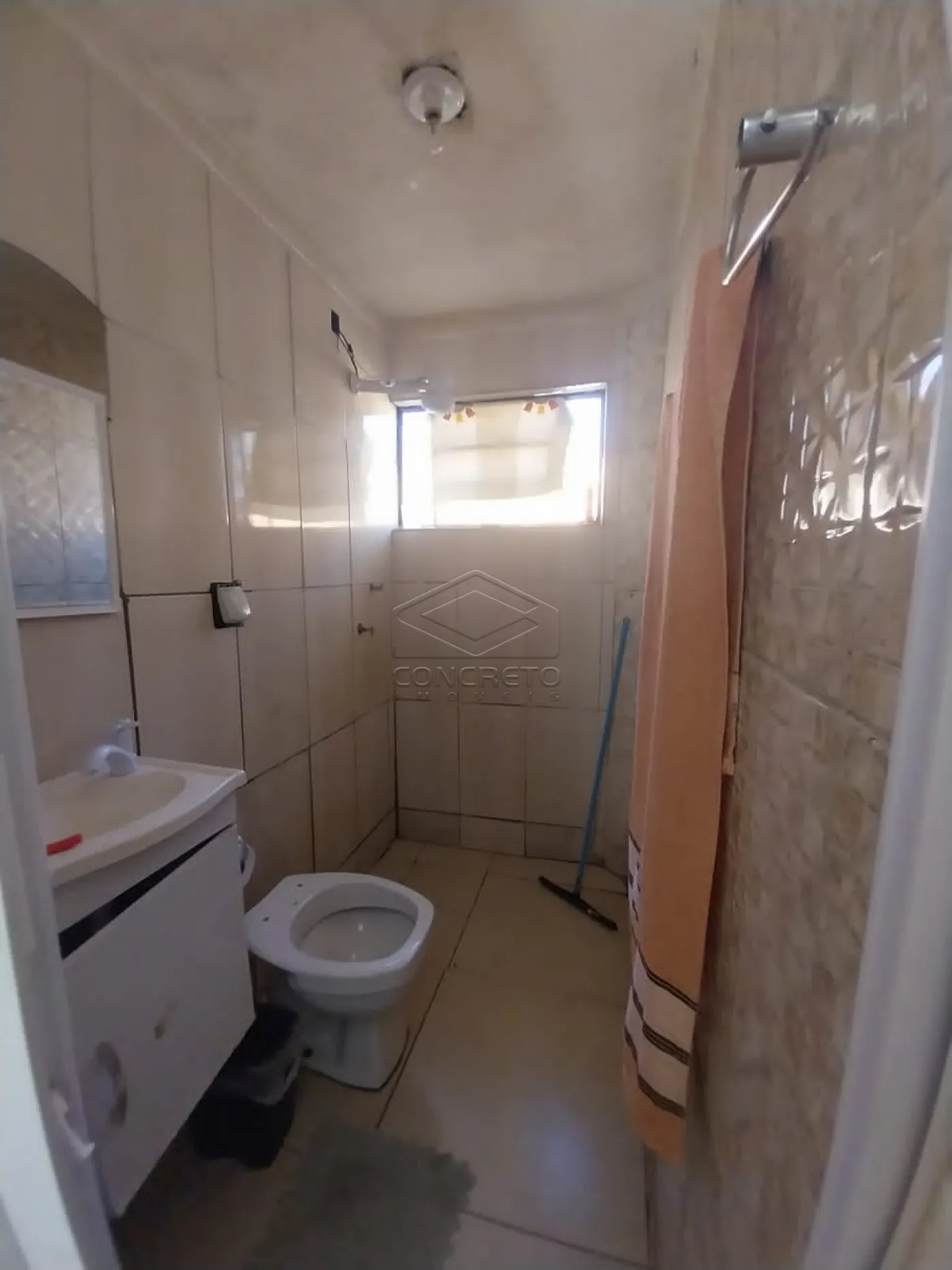 Comprar Casa / Padr&atilde;o em Len&ccedil;&oacute;is Paulista R$ 180.000,00 - Foto 7