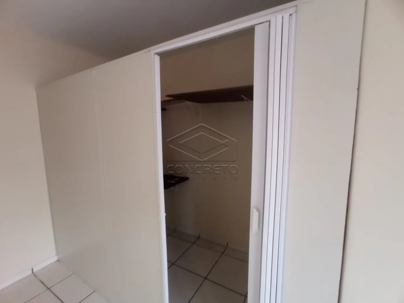 Alugar Comercial / Sala em Len&ccedil;&oacute;is Paulista R$ 900,00 - Foto 2