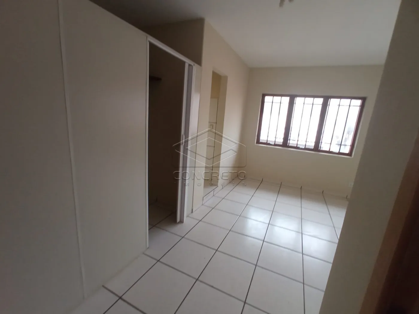 Alugar Comercial / Sala em Len&ccedil;&oacute;is Paulista R$ 900,00 - Foto 4