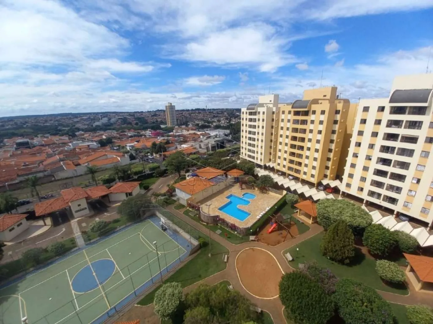 Alugar Apartamento / Padr&atilde;o em Bauru R$ 3.000,00 - Foto 3