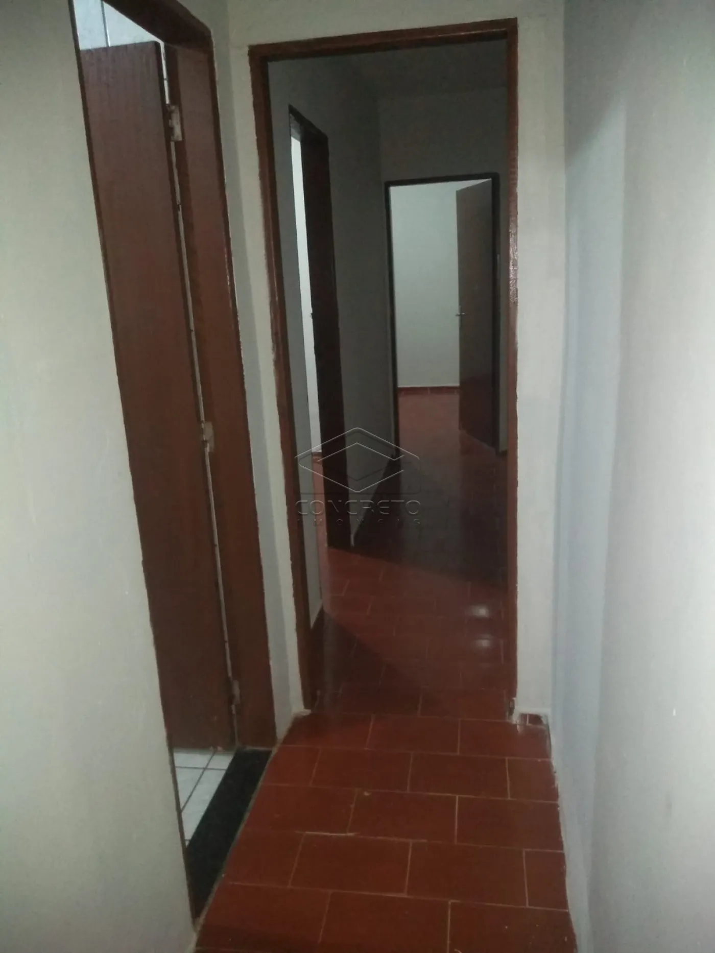 Alugar Casa / Padr&atilde;o em Len&ccedil;&oacute;is Paulista R$ 1.200,00 - Foto 7