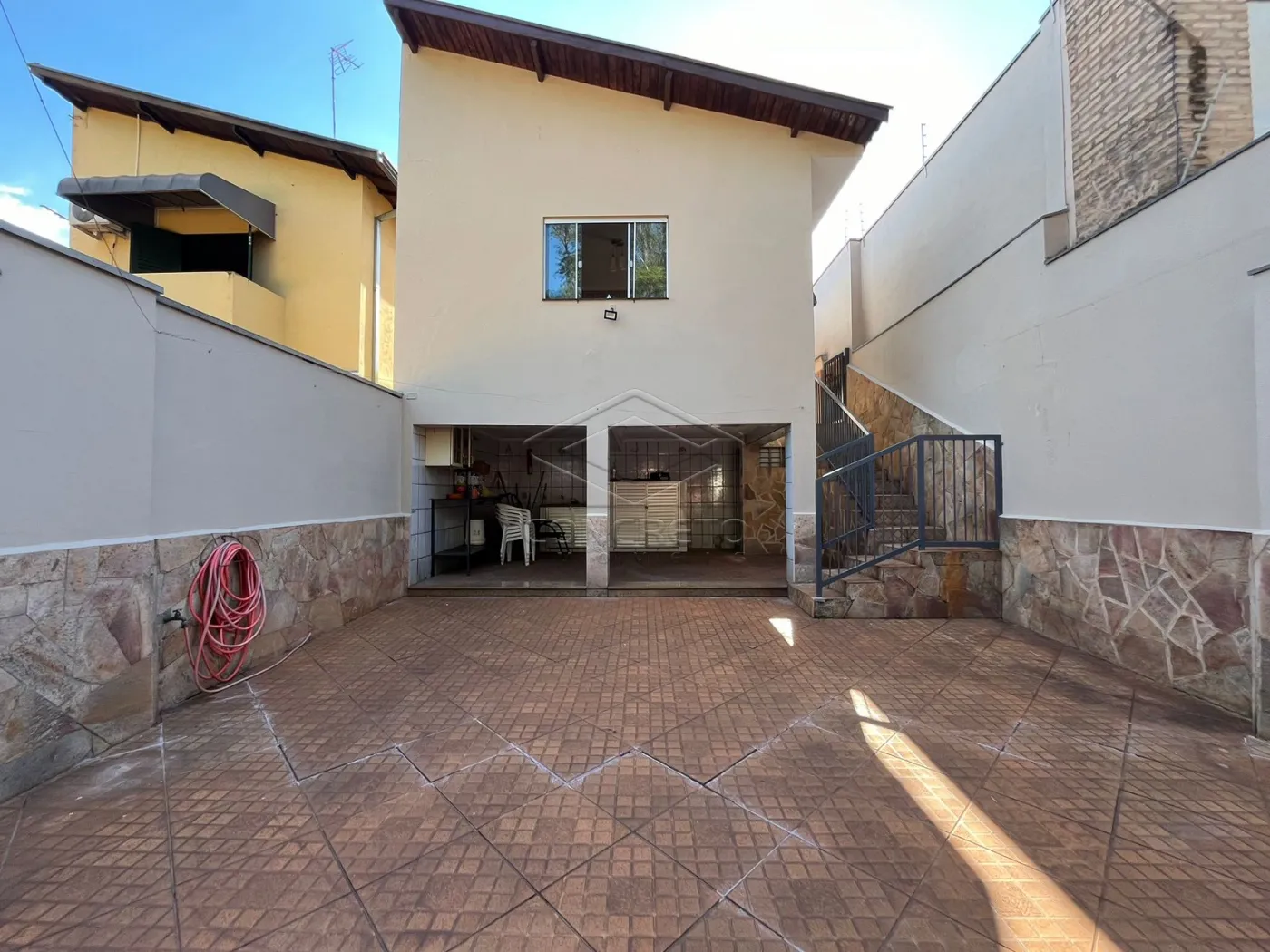 Alugar Casa / Padr&atilde;o em Len&ccedil;&oacute;is Paulista R$ 2.000,00 - Foto 17