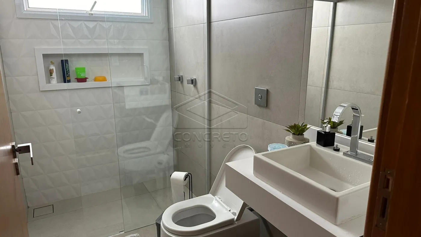 Comprar Casa / Padr&atilde;o em Len&ccedil;&oacute;is Paulista R$ 650.000,00 - Foto 4