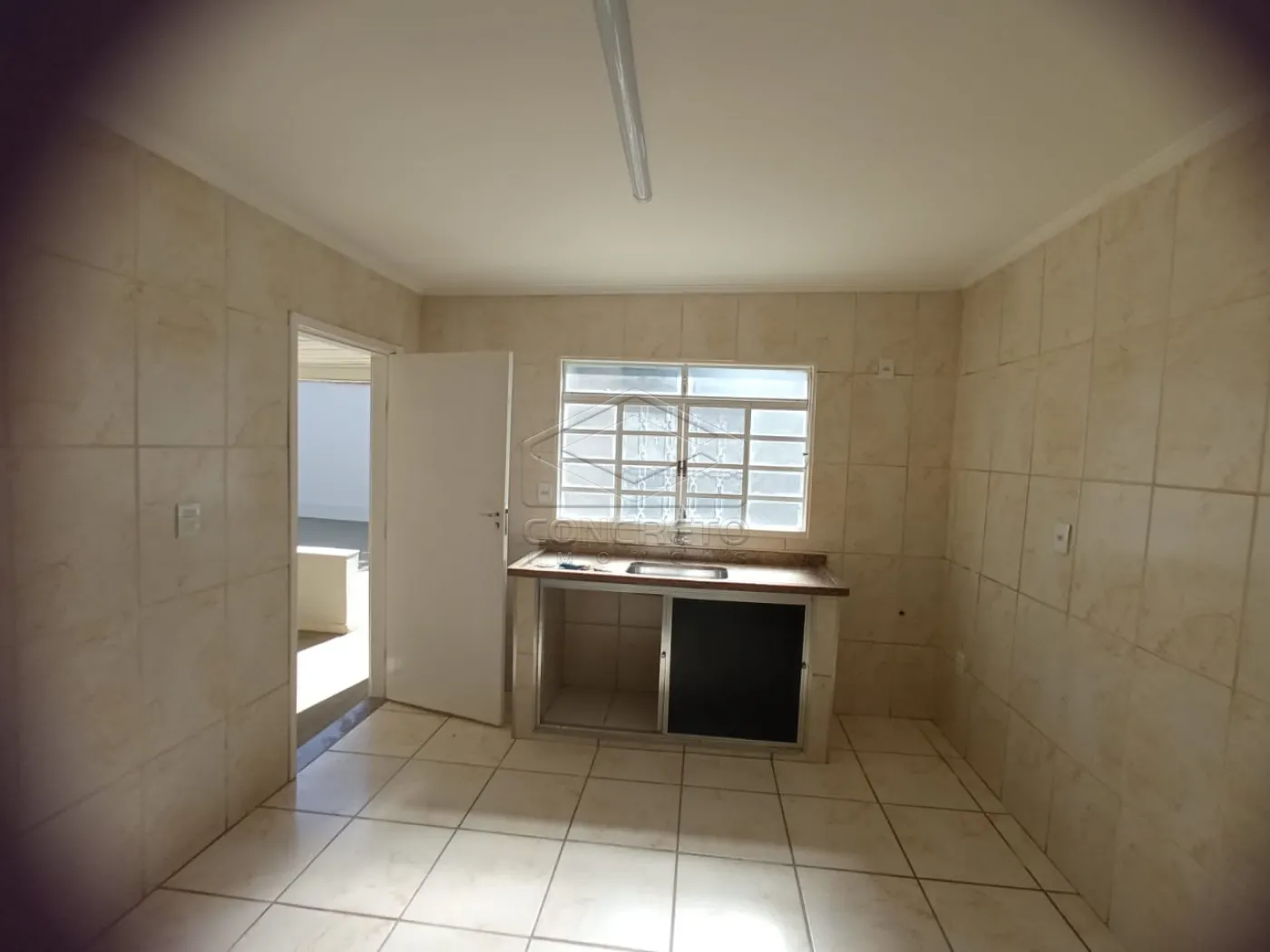 Alugar Casa / Padr&atilde;o em Len&ccedil;&oacute;is Paulista R$ 2.000,00 - Foto 9