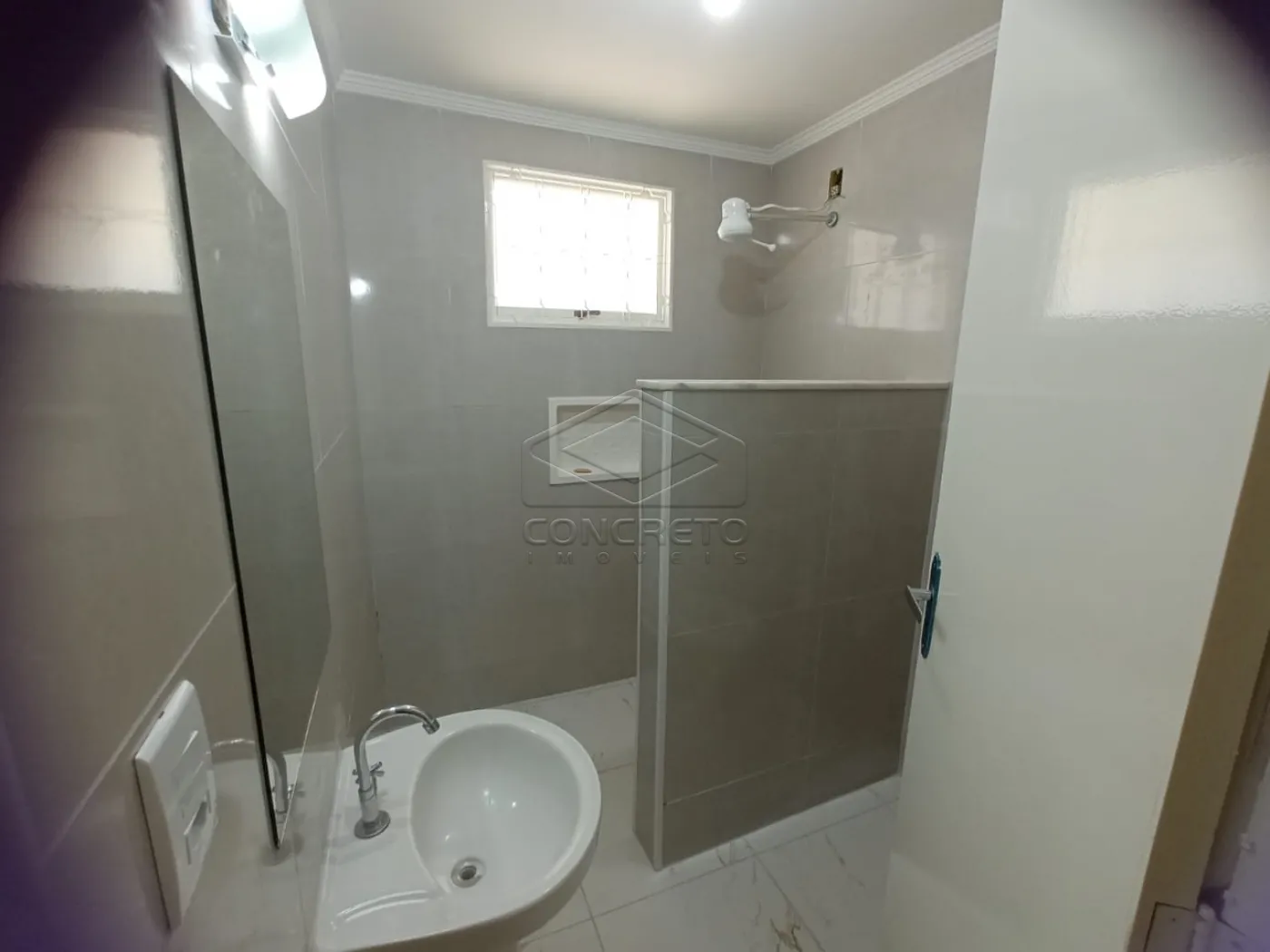 Alugar Casa / Padr&atilde;o em Len&ccedil;&oacute;is Paulista R$ 2.000,00 - Foto 10