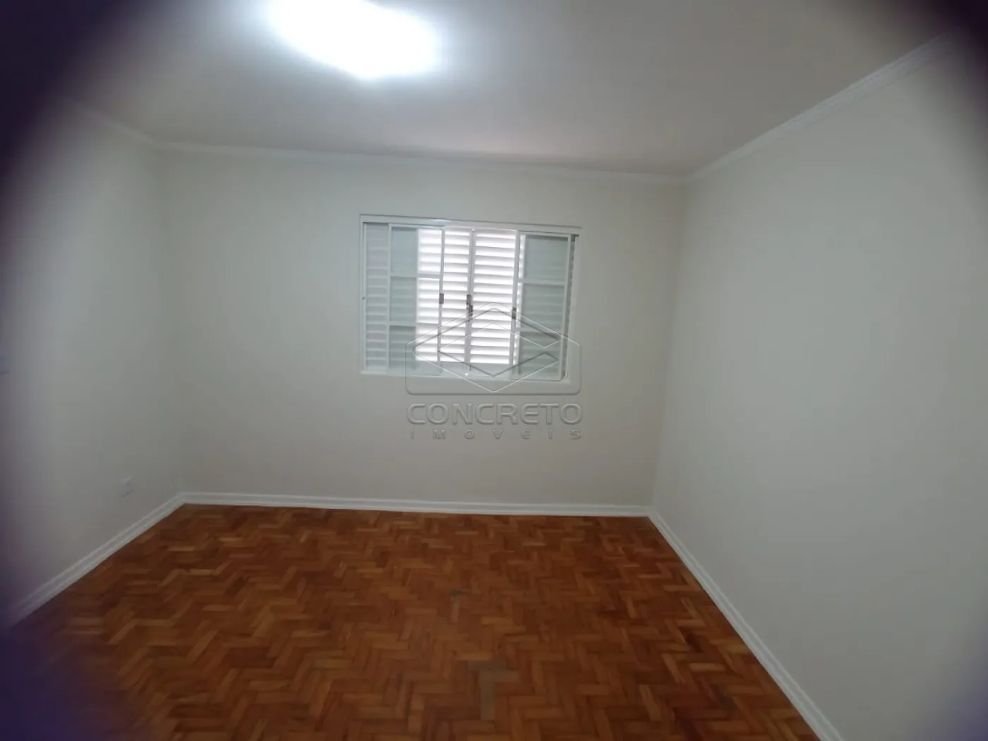 Alugar Casa / Padr&atilde;o em Len&ccedil;&oacute;is Paulista R$ 2.000,00 - Foto 14