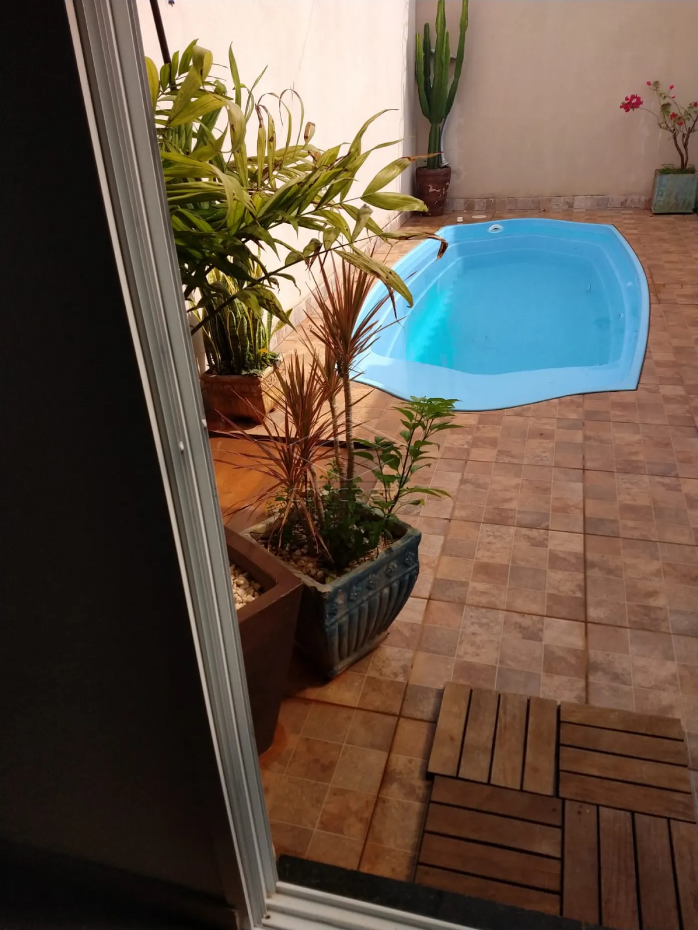 Comprar Casa / Padr&atilde;o em Len&ccedil;&oacute;is Paulista R$ 580.000,00 - Foto 11