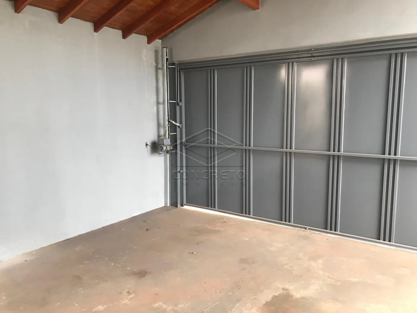 Comprar Casa / Padr&atilde;o em Len&ccedil;&oacute;is Paulista R$ 340.000,00 - Foto 1