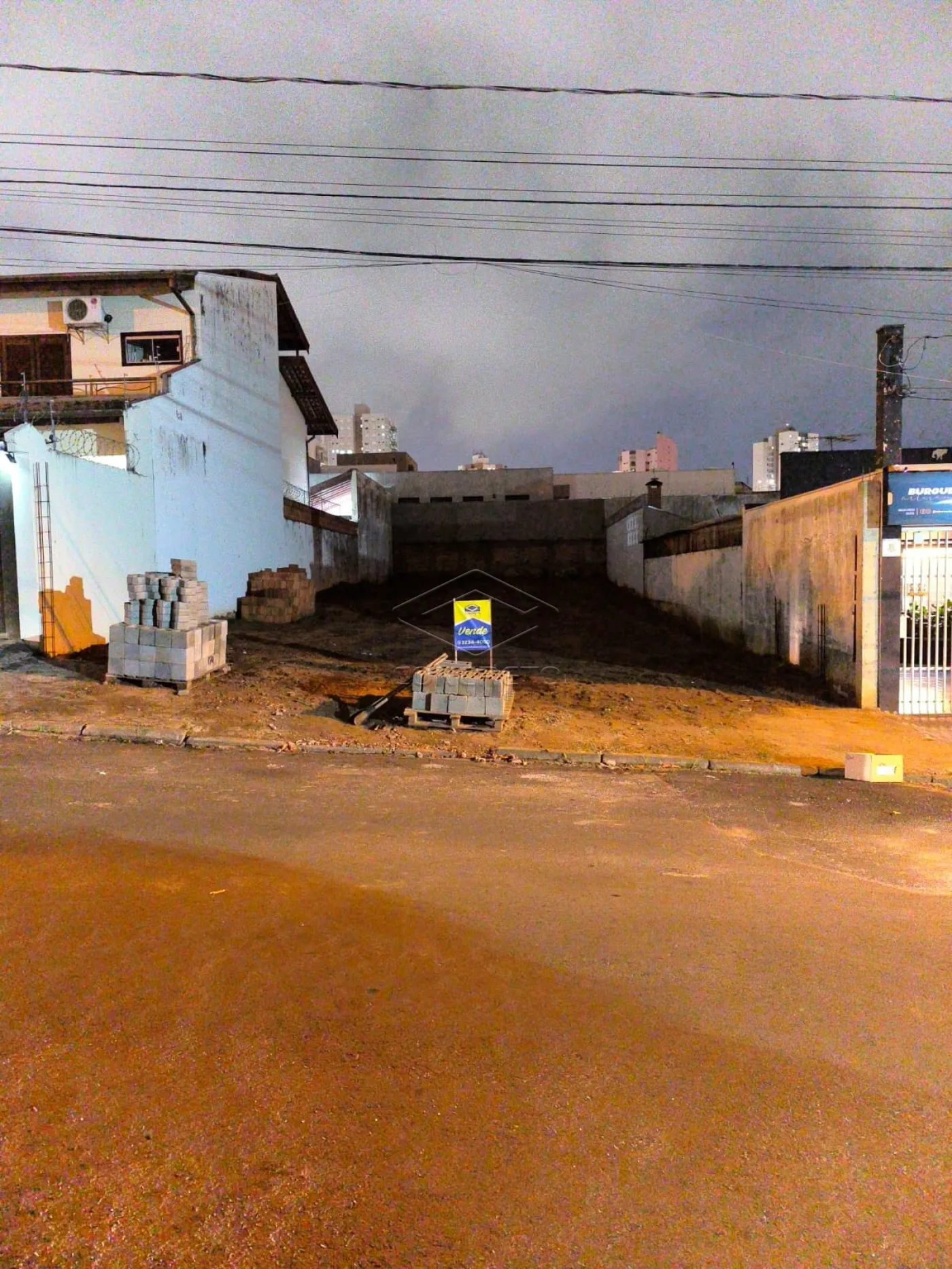 Comprar Terreno / Padr&atilde;o em Bauru R$ 399.000,00 - Foto 2