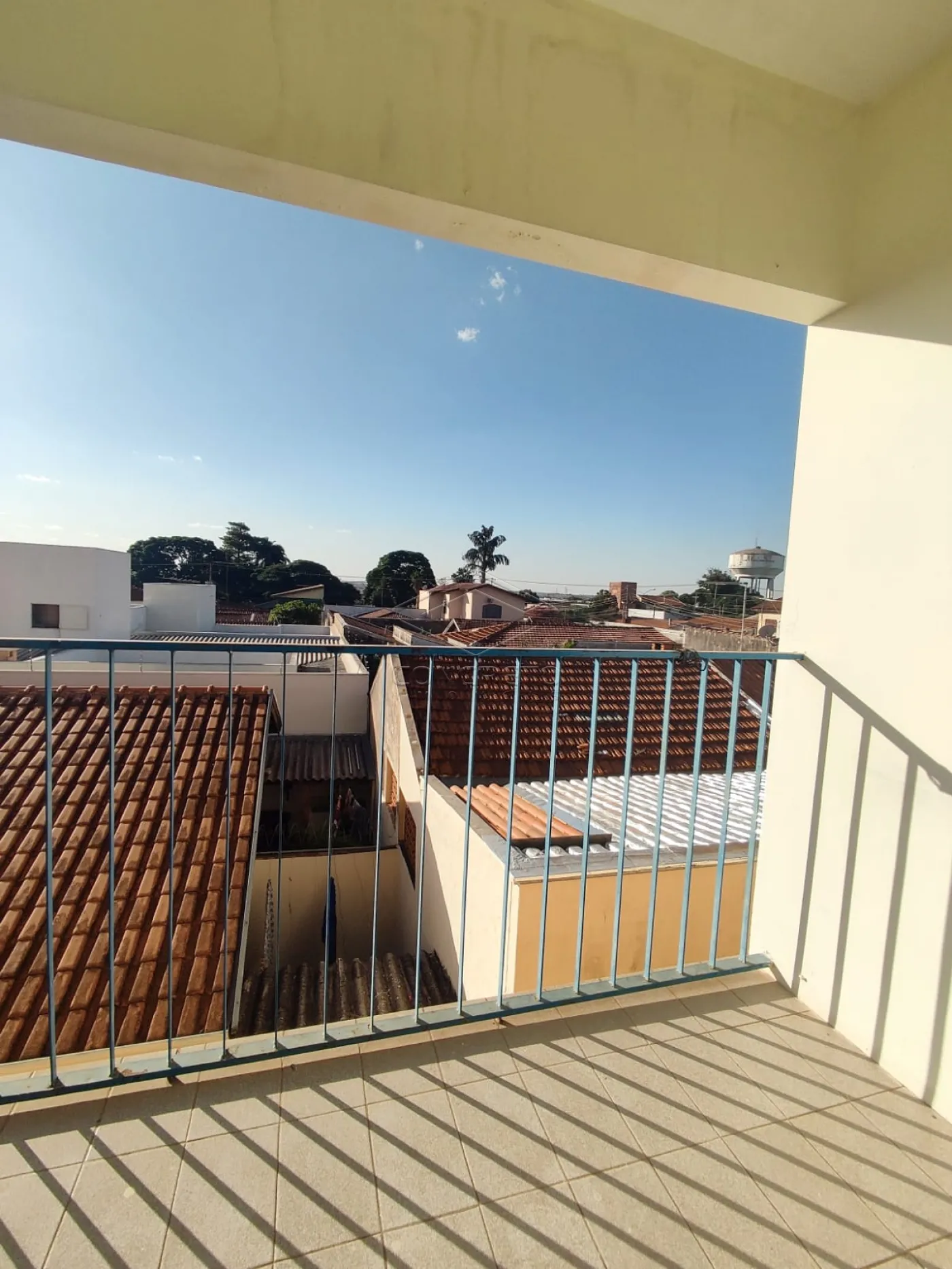 Alugar Apartamento / Kitnet em Bauru R$ 1.750,00 - Foto 5