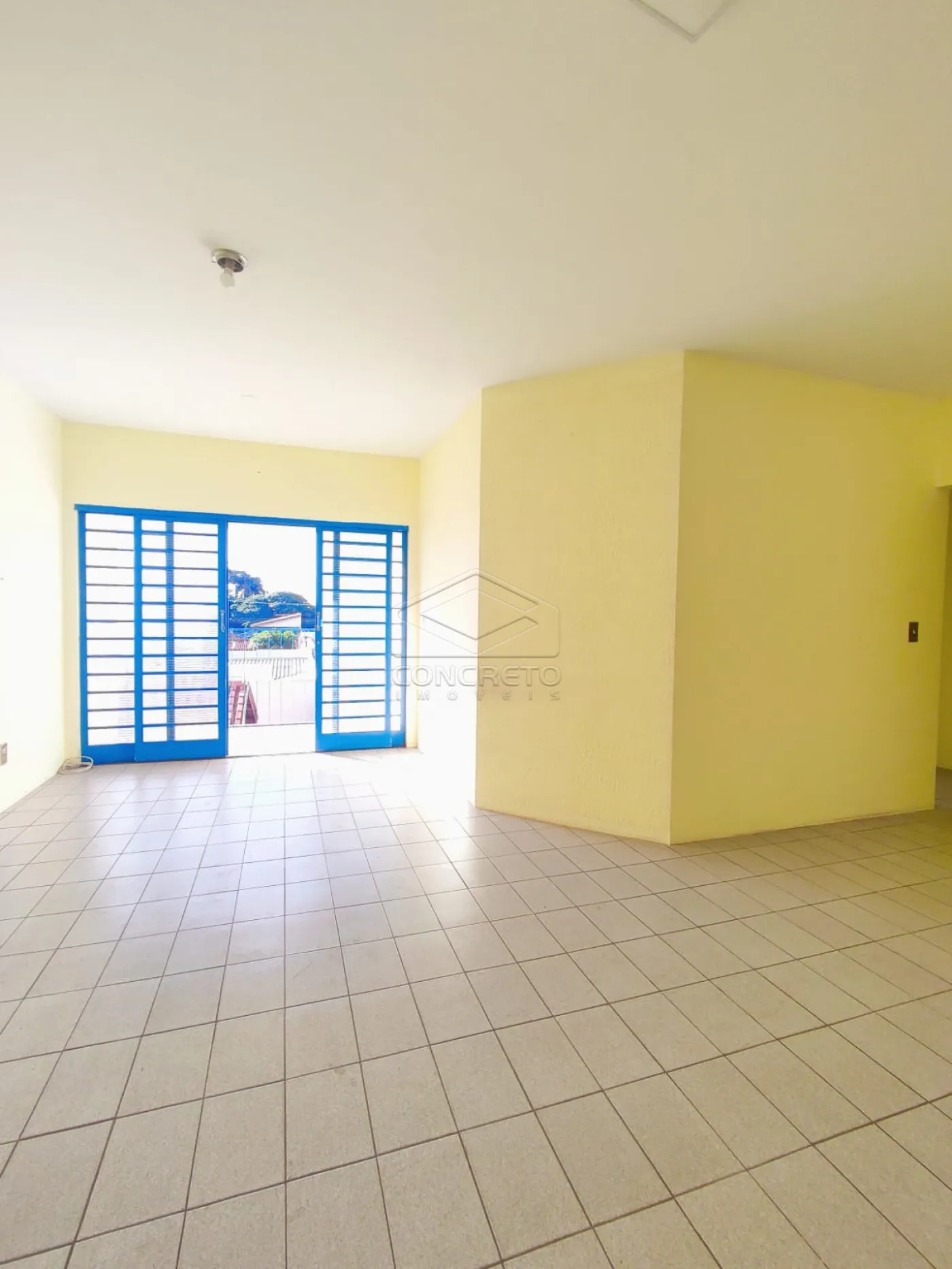 Alugar Apartamento / Kitnet em Bauru R$ 1.750,00 - Foto 2