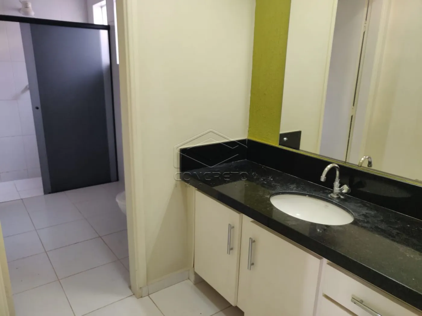 Alugar Casa / Padr&atilde;o em Len&ccedil;&oacute;is Paulista R$ 3.500,00 - Foto 12