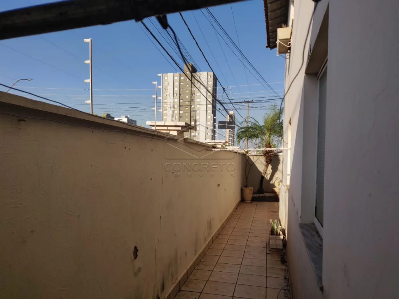 Alugar Casa / Padr&atilde;o em Len&ccedil;&oacute;is Paulista R$ 3.500,00 - Foto 19