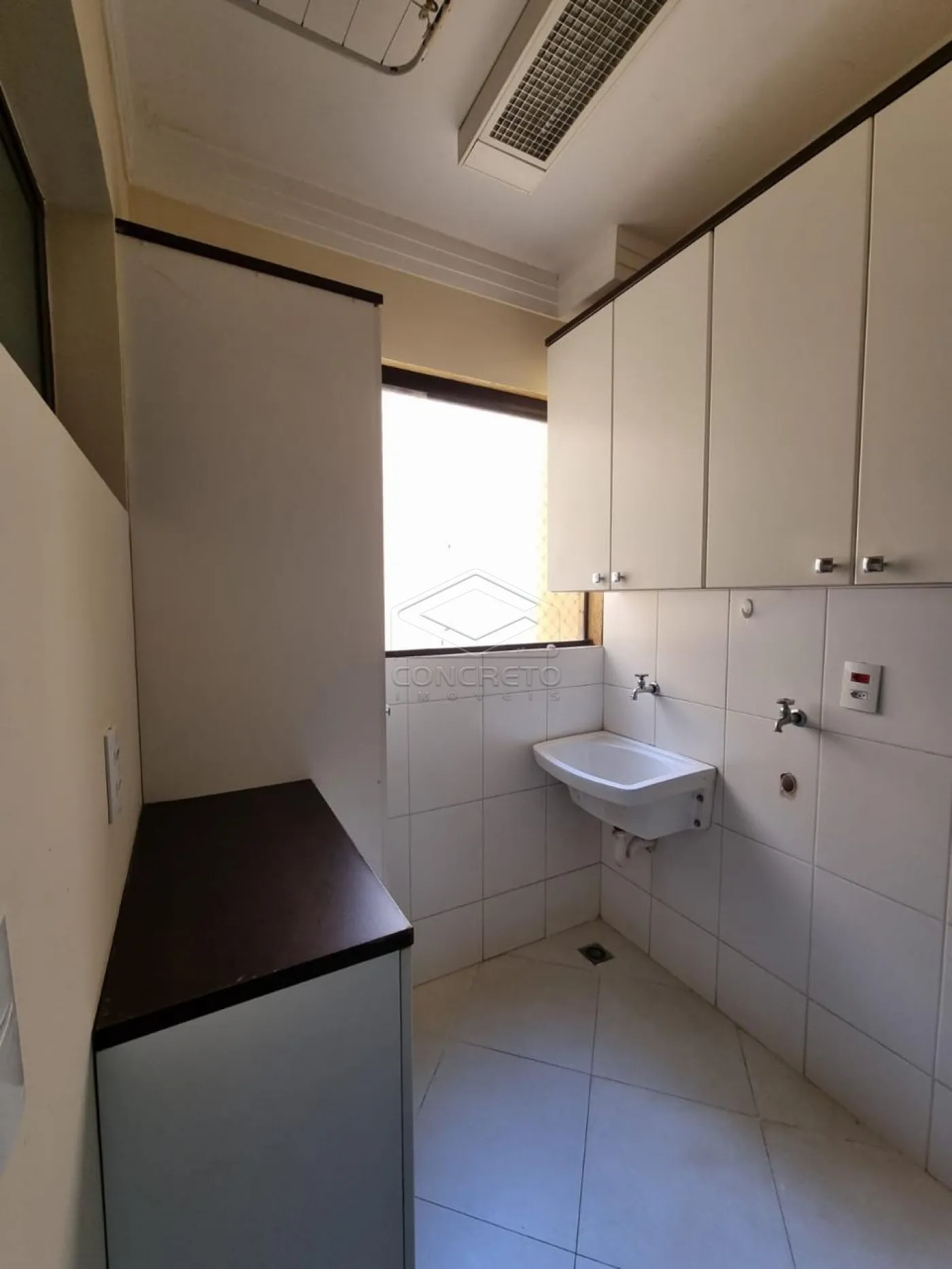 Alugar Apartamento / Padr&atilde;o em Bauru R$ 2.500,00 - Foto 5