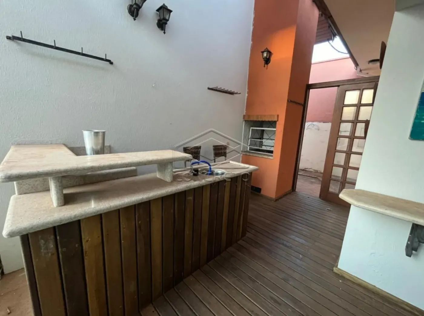 Alugar Casa / Padr&atilde;o em Len&ccedil;&oacute;is Paulista R$ 2.990,00 - Foto 4