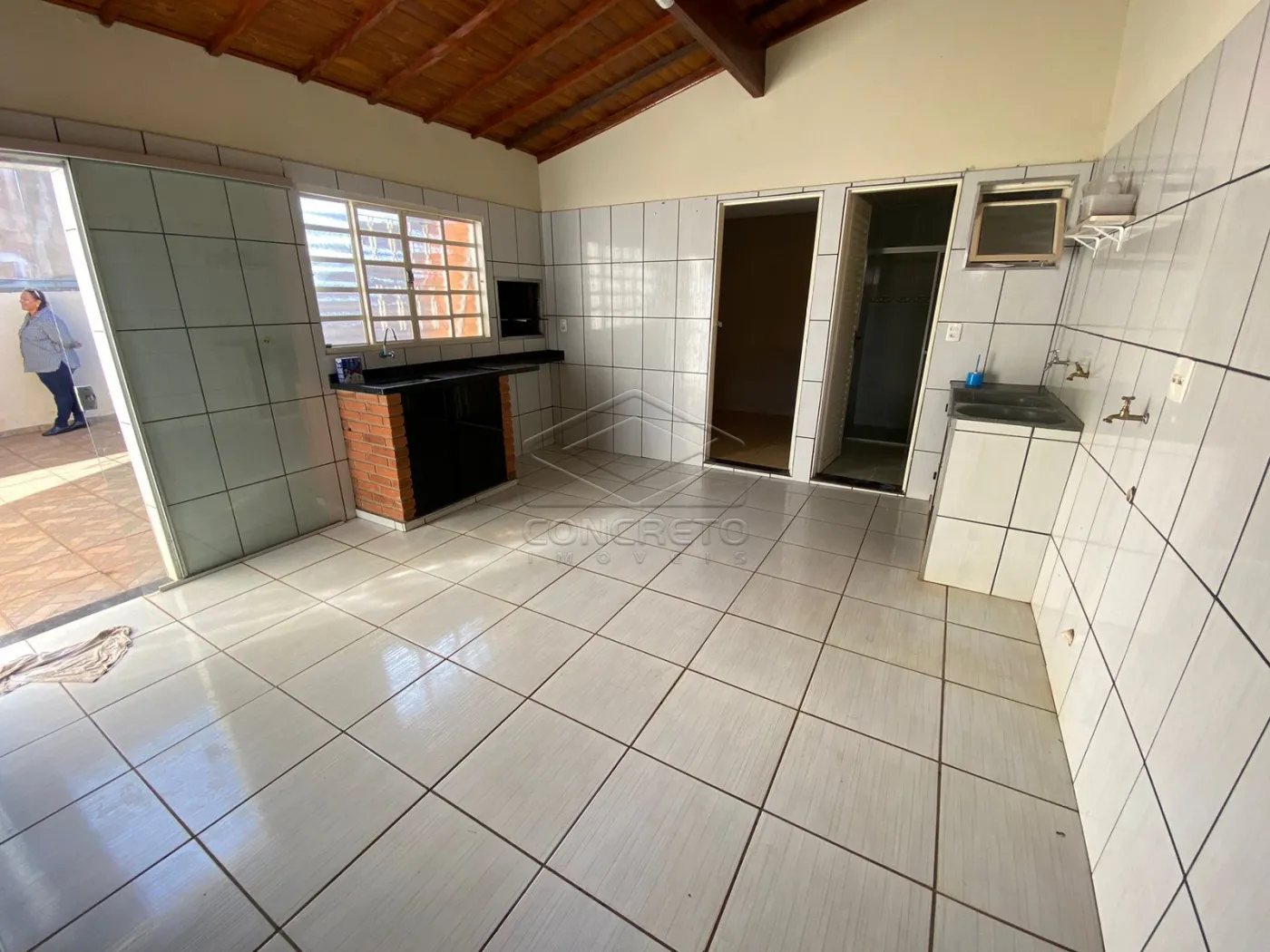 Alugar Casa / Padr&atilde;o em Len&ccedil;&oacute;is Paulista R$ 2.500,00 - Foto 11