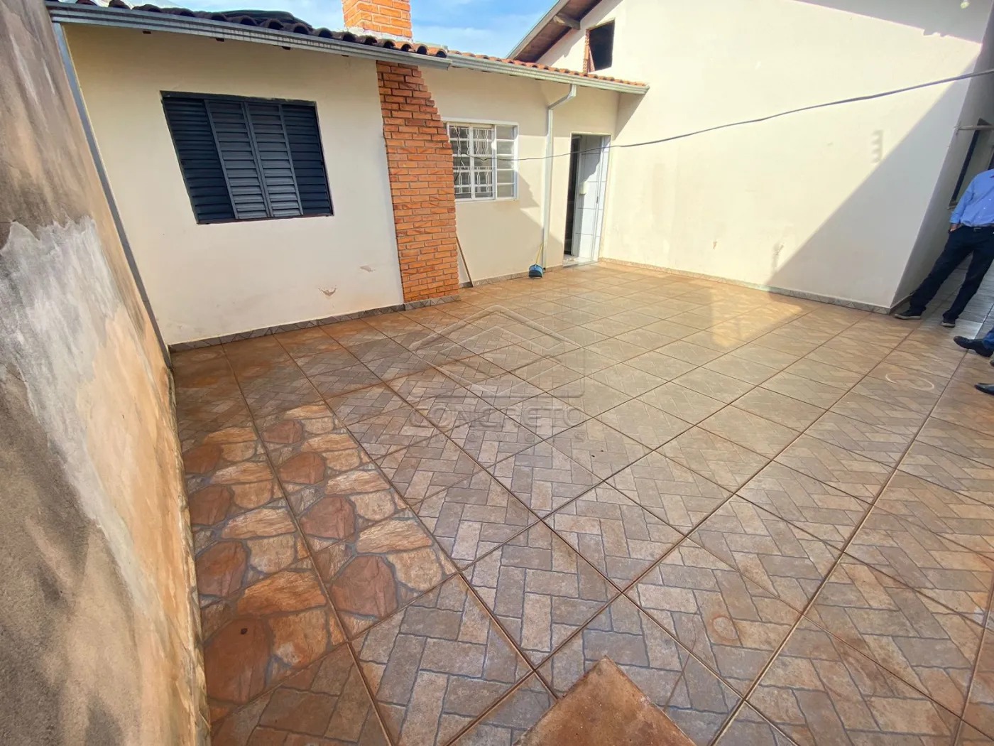 Alugar Casa / Padr&atilde;o em Len&ccedil;&oacute;is Paulista R$ 2.500,00 - Foto 14