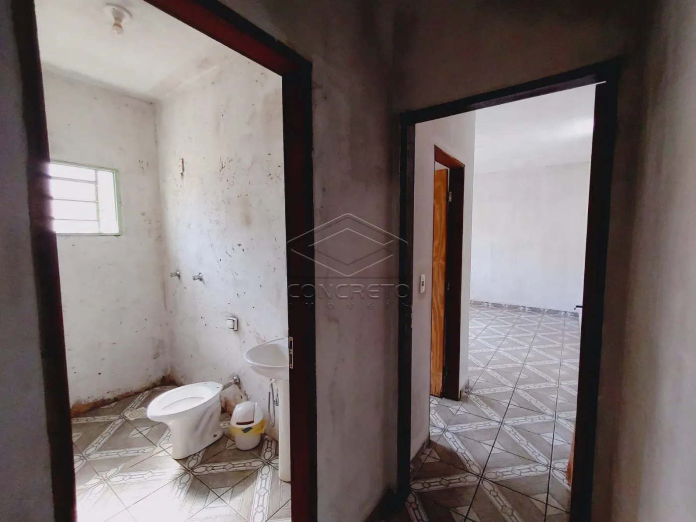 Comprar Casa / Padr&atilde;o em Len&ccedil;&oacute;is Paulista R$ 360.000,00 - Foto 6