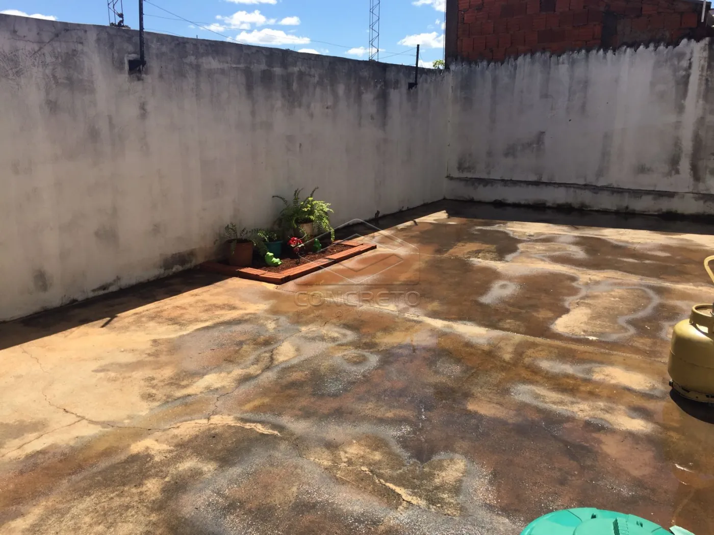 Comprar Casa / Padr&atilde;o em Len&ccedil;&oacute;is Paulista R$ 270.000,00 - Foto 20