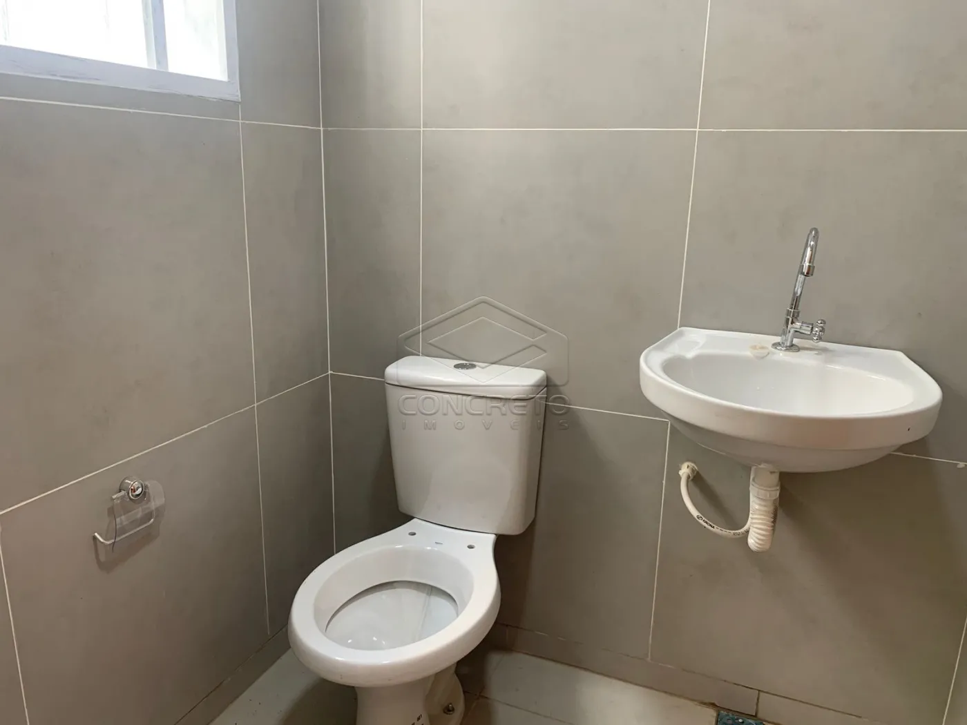 Alugar Comercial / Loja em Botucatu R$ 3.000,00 - Foto 5