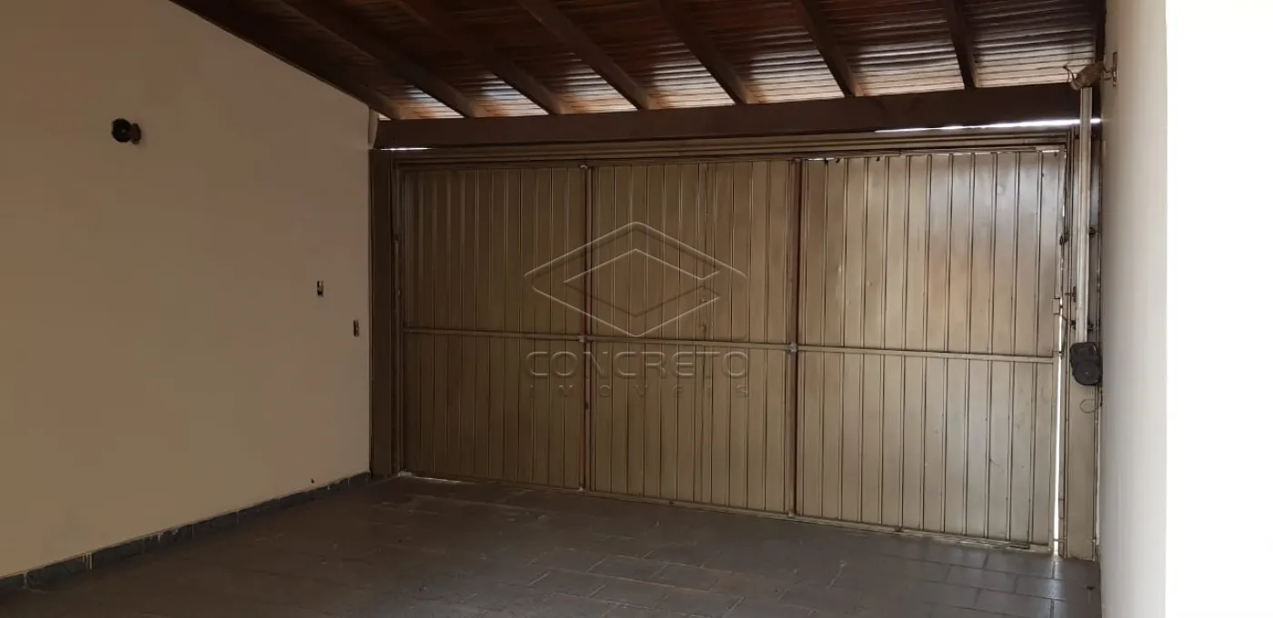 Comprar Casa / Padr&atilde;o em Len&ccedil;&oacute;is Paulista R$ 750.000,00 - Foto 5