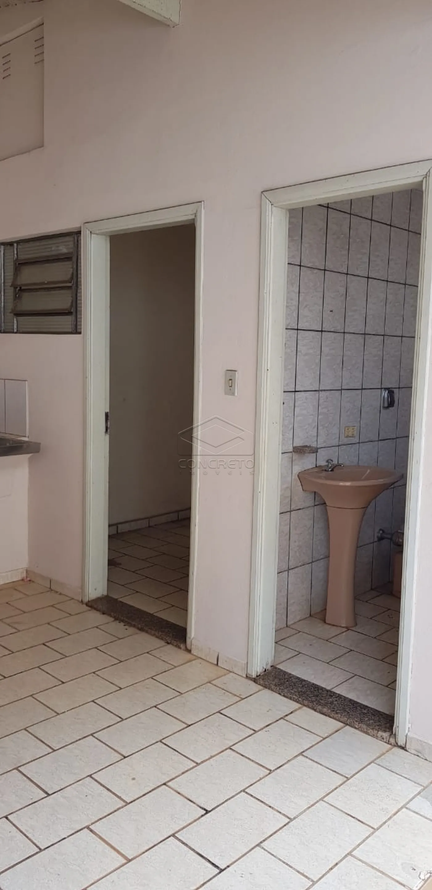 Comprar Casa / Padr&atilde;o em Len&ccedil;&oacute;is Paulista R$ 750.000,00 - Foto 12