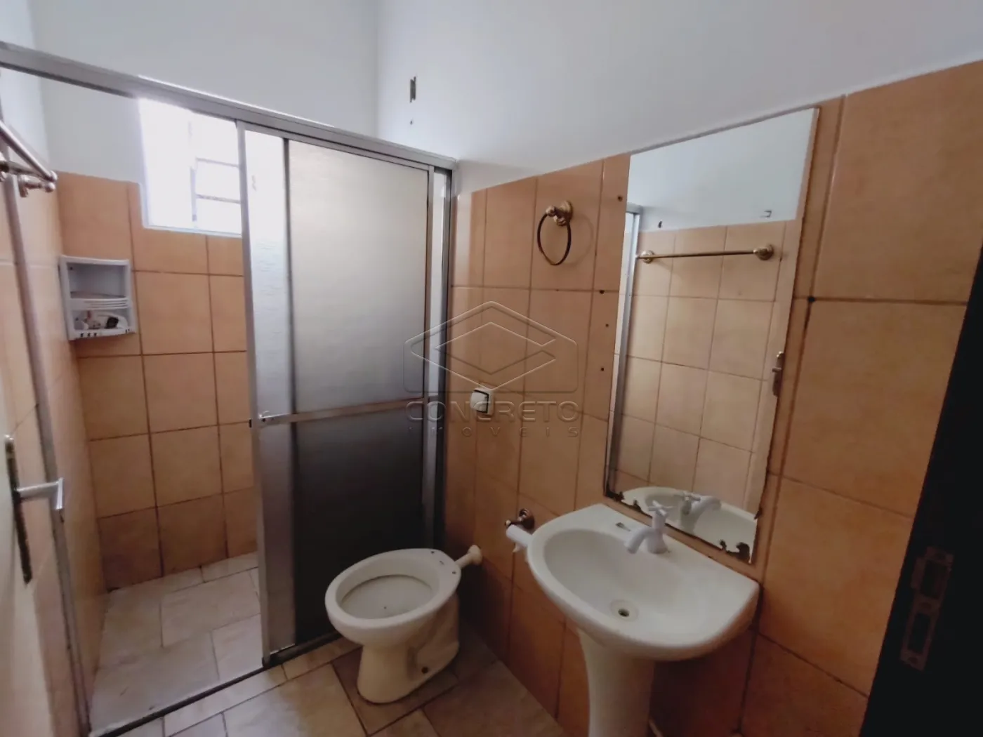 Comprar Casa / Padr&atilde;o em Len&ccedil;&oacute;is Paulista R$ 420.000,00 - Foto 4