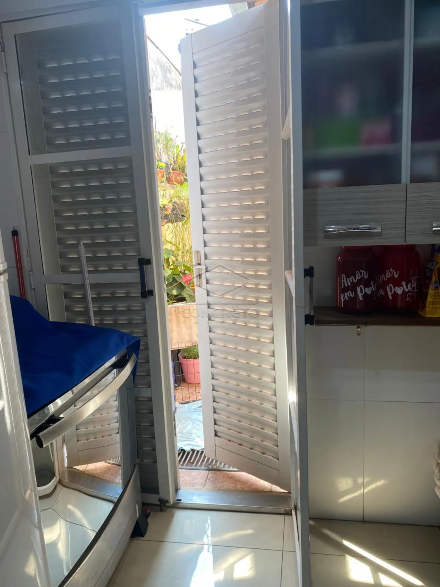 Comprar Casa / Padr&atilde;o em Len&ccedil;&oacute;is Paulista R$ 420.000,00 - Foto 12