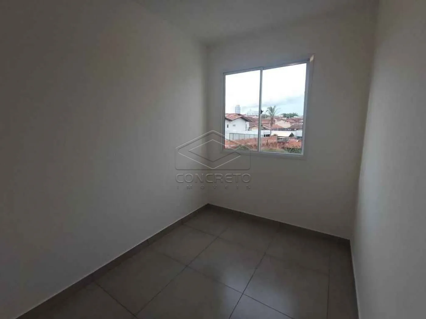 Comprar Apartamento / Padr&atilde;o em Len&ccedil;&oacute;is Paulista R$ 215.000,00 - Foto 3